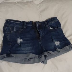 High rise Tillys shorts